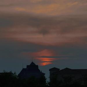 美女裸体被日网站
